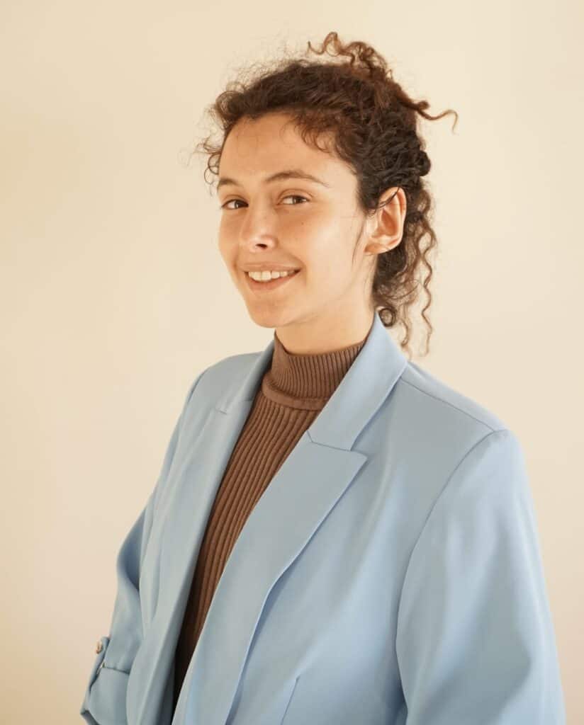 Odellya Sohnis – Headshot