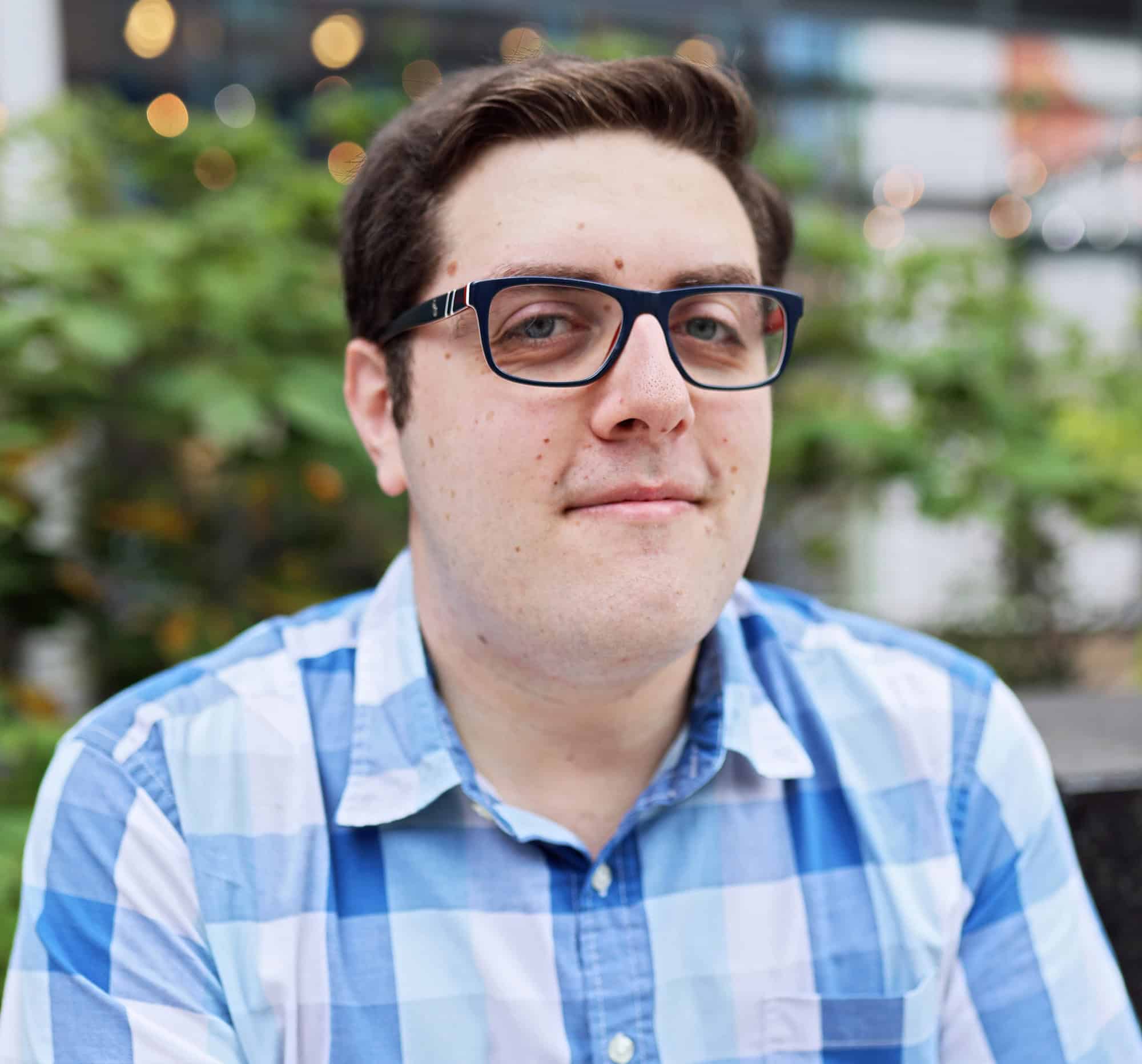 lightsmile_green_headshot-CROP